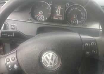 Passat B6 uszkodzony po spotkaniu z dzikiem