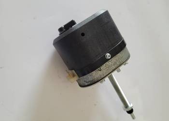 MECHANIZM WYCIER.12V 410.000.002 KRÓTKI TRZPIEŃ