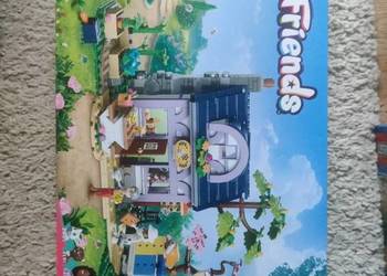 Lego Friends 42669 Dom pszczelarzy i kwiatowy ogród