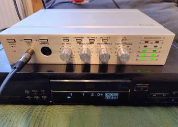 Wzmacniacz Grundig MV100