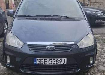 Sprzedam super stan pierwszy właściciel Długie opłaty!!!