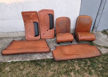 Fiat 126p kanapy i boczki miodowe