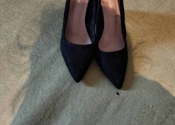 Buty na obcasie