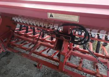 Siewnik zbożowy 3m.Famarol