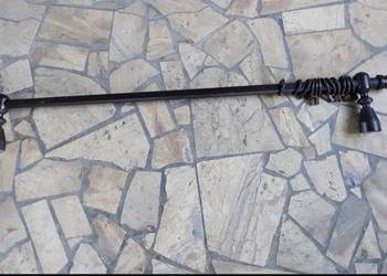 Karnisz pojedynczy 160, 160 i 120 cm z kółkami i żabkami drewniany