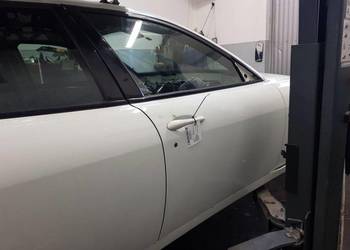 DRZWI PRAWE PRZÓD MASERATI QUATTROPORTE LIFT 2012