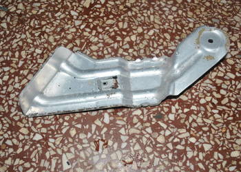 Wspornik nadkola przedniego prawego BMW E60 E61 E63 E64