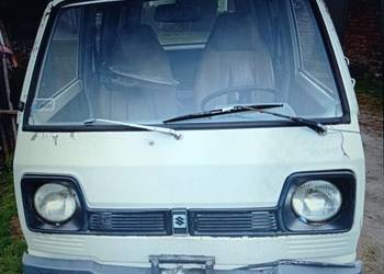 LAMPY WKŁADY PRZEDNIE PRZÓD SUZUKI ST 90 CARRY KOITO CZĘŚCI