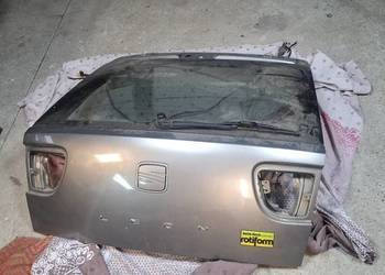 Klapa tyl Seat Leon 1