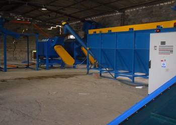 linie do recyklingu tworzyw