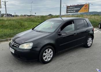 Volkswagen Golf V 1.6 + LPG 2004r