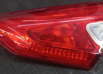 NISSAN PULSAR 14-18 LAMPA TYLNA PRAWA WEWNĘTRZNA