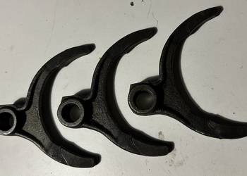 NOWE Widełki przesuwne 1-4 biegu Fiat 125p Polonez