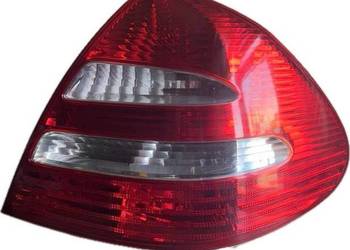 MERCEDES E KLASA W211 SEDAN 2002-2006r LAMPA PRAWA TYLNA A2118200464