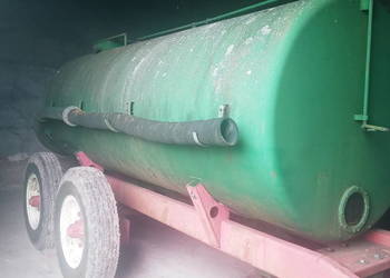 Beczkowóz z pompą ślimakową pt