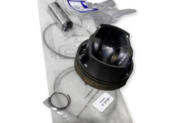 VOLVO XC60 XC90 S90 V90  tlok z piercieniami OE 32240863 VOLVO XC60 XC90 S90 V90  tlok z piercieniami OE 32240863