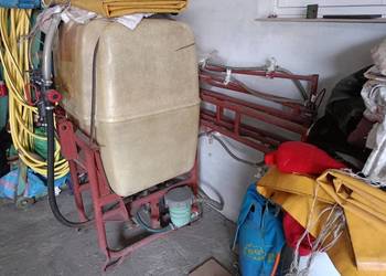 Opryskiwacz 300 l
