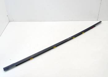 Uszczelka parapet zewnętrzny szyby drzwi lewy tył Nissan Almera Tino 2002