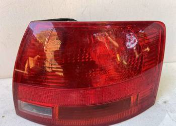 AUDI A4 B7 PRAWA LAMPA TYŁ