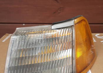 Kierunkowskaz migacz lewy Ford Thunderbird USA przedlift