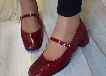 (39/40) Bordowe czółenka wieczorowe z zapięciem, NOWE