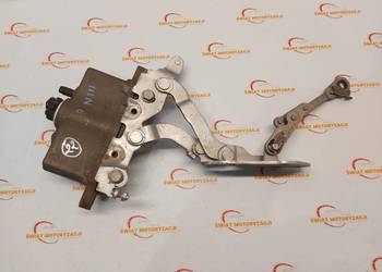 MERCEDES W212 11r nabój pirotechniczny maski prawy A2129066301