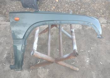 Jeep Cherokee KJ 01-08 błotnik prawy zielony Jeep Cherokee KJ 01-08 błotnik prawy zielony
