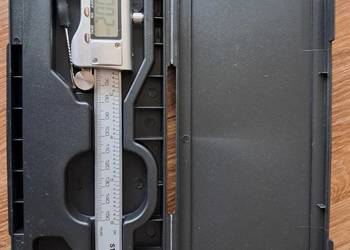 Nowa suwmiarka elektroniczna