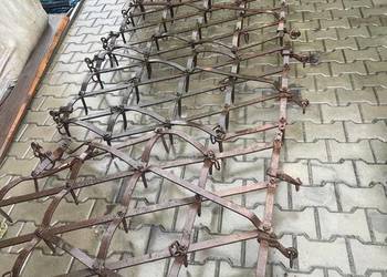 Brony polowe zębate