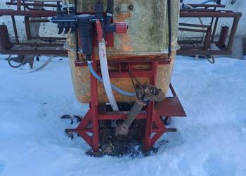 Opryskiwacz ciągnikowy