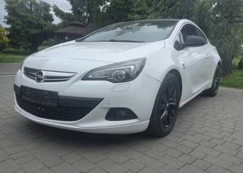Opel ASTRA J GTC OPC