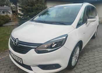Opel Zafira C Lift 2018r