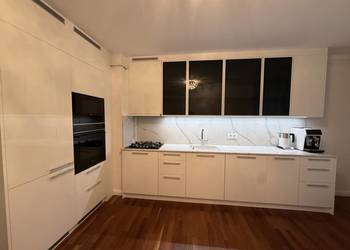 Serock Mieszkanie 2 pokojowe 57qm balkon Centrum Rynek umeblowane wys. stan