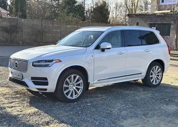 Volvo XC 90 T8 Inscription Plug in Hybrid Recharge PHEV Biała Perła