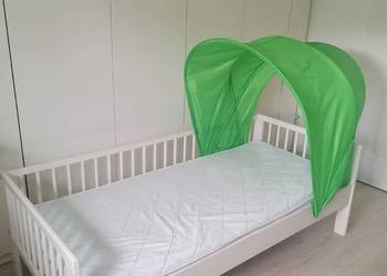 Łózko dla dziecka z materacem Ikea