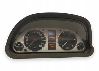 LICZNIK ZEGARY A1695404448 Mercedes W245 2.0 CDI Diesel 199 032km