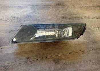 Halogen lewy skoda superb 15-24 orginalny