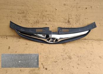 Hyundai I30 cw 1 Lift atrapa przód grill zderzaka emblemat