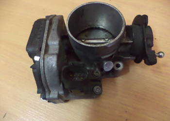 VW AUDI 1.8 TURBO PRZEOUSTNICA 058133063Q