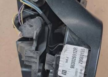 RENAULT LAGUNA III lusterko zewnętrzne 963026912R prawa strona