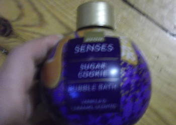 Płyn do kąpieli Sugar Cookie Avon