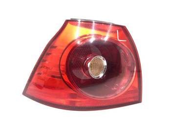 LAMPA LEWY TYŁ VW GOLF V Hatchback 03-10 ŚWIATŁO TYLNA, LEWA