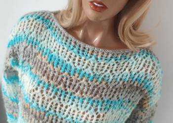 Sweterek ręcznie robiony na drutach