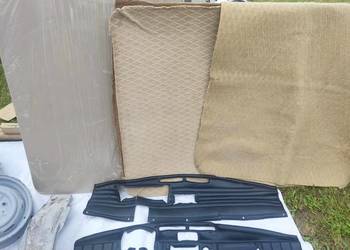 fiat 126 od 1980 tapicerka  deski rozdzielczej podsufitki