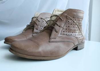 Skórzane beżowe brązowe ażurowe sznurowane botki