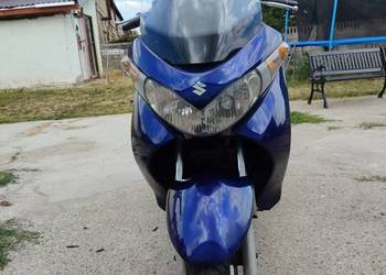 Suzuki Burgman 125