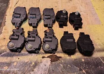 Silniczki regulacji klap nagrzewnicy A4 B8 A5