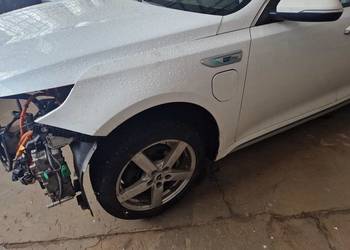 Błotnik Kia Optima IV lewy przód SWP