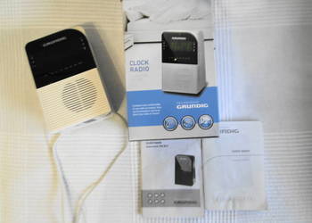 Nowe Radio sieciowo-bateryjne z budzikiem