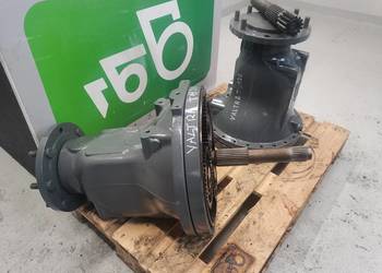 Zwolnica Valtra T 213 {TB0783B tył}